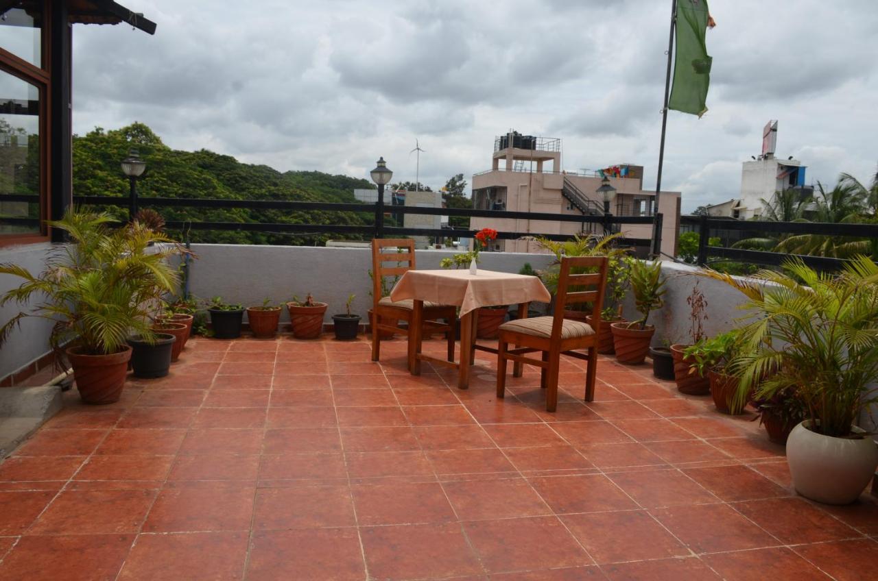 Himalayan Inn Hotel Bengaluru Zewnętrze zdjęcie